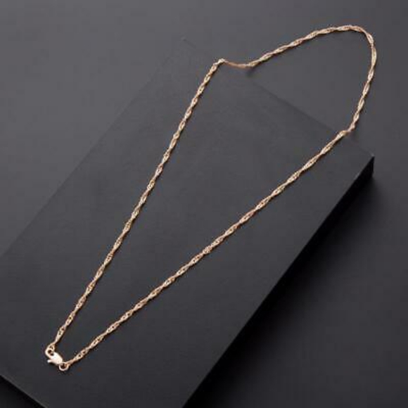 18kt Gold Chain Necklace - Picture 2 of 3